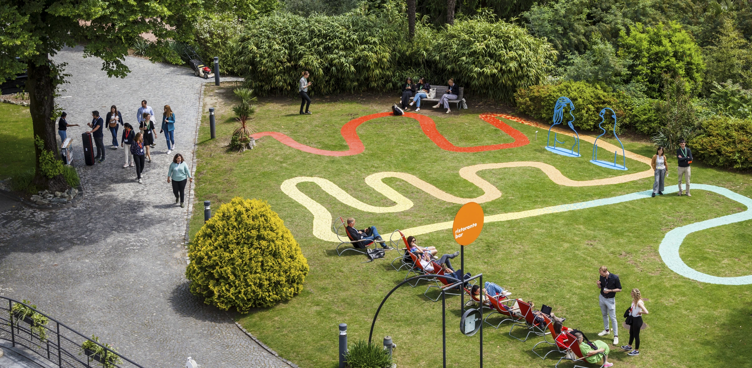 Opening Hours & Tickets